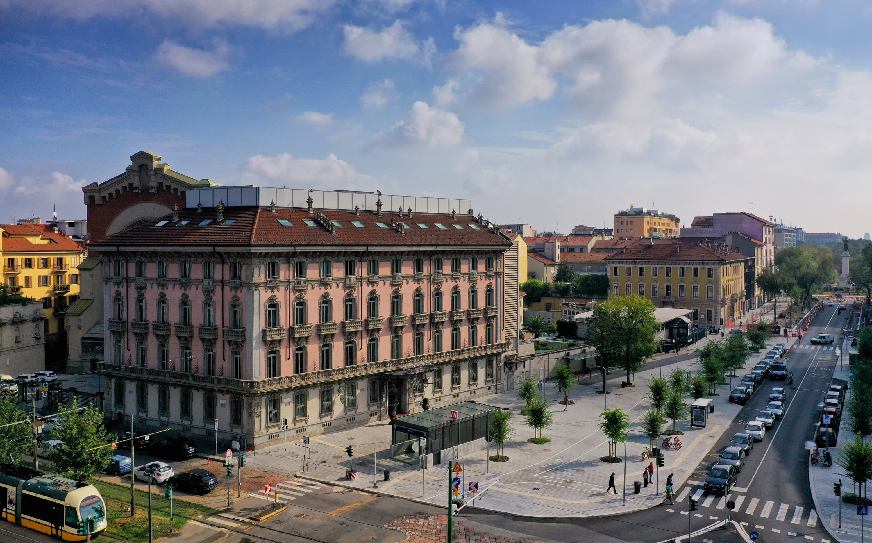 Château Monfort — Milan