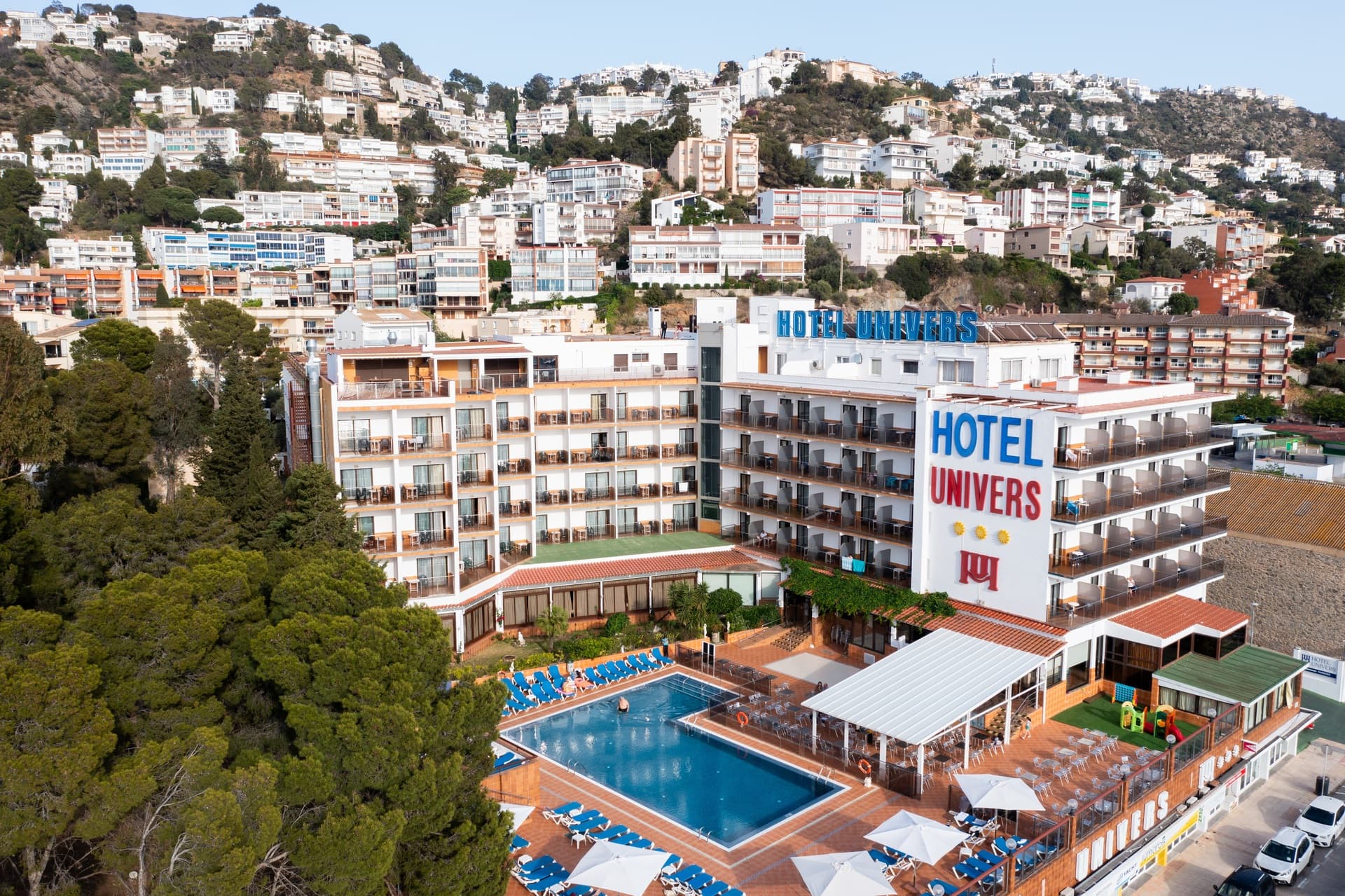 Hotel Univers — Roses