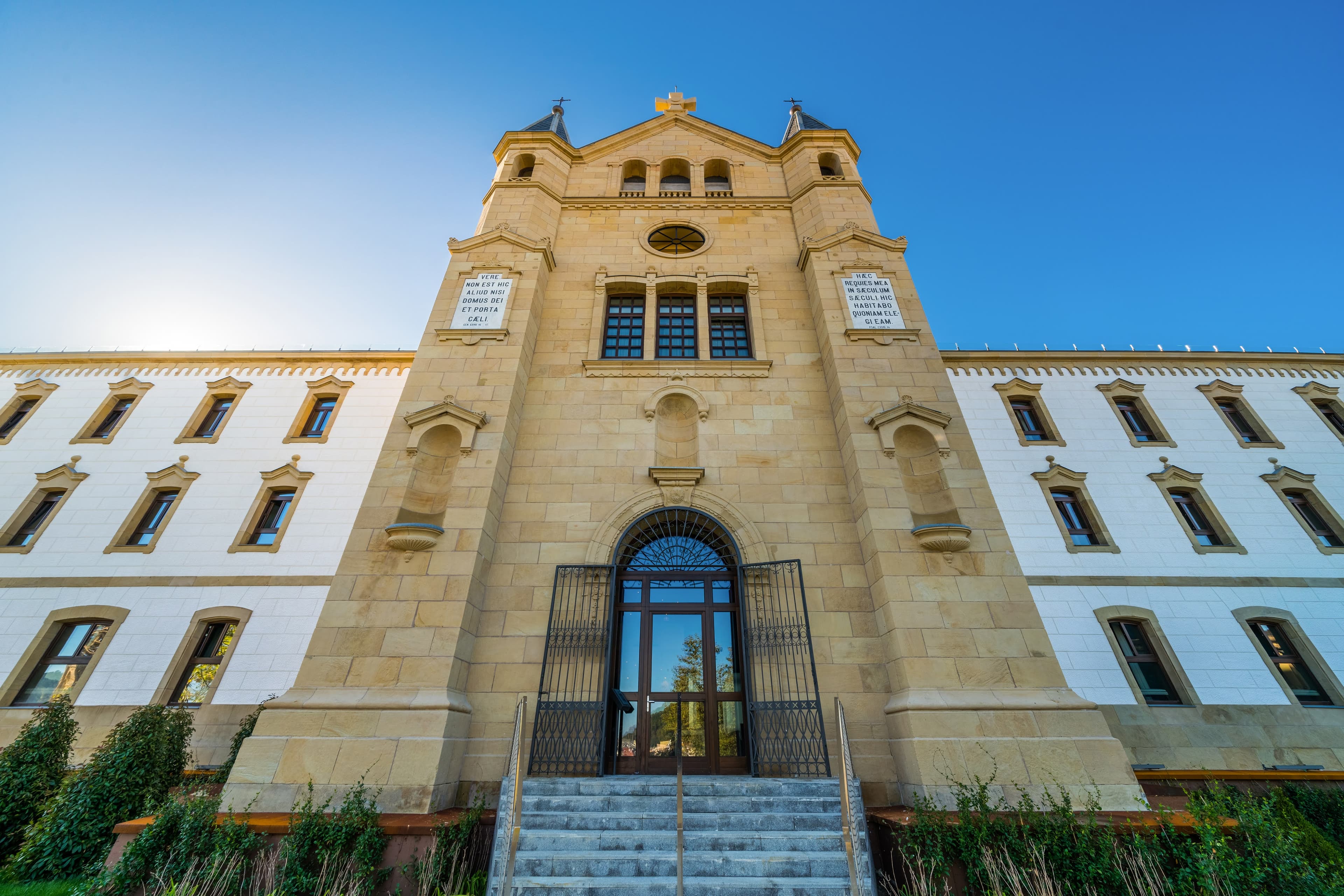 Catalonia Donosti — San Sebastian