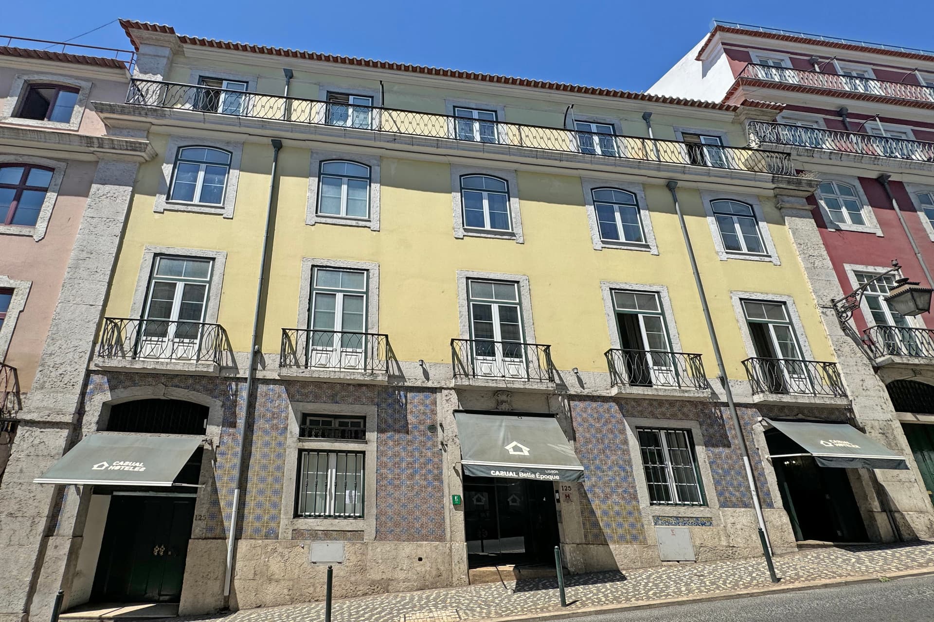 Casual Belle Époque Lisboa — Lisbon