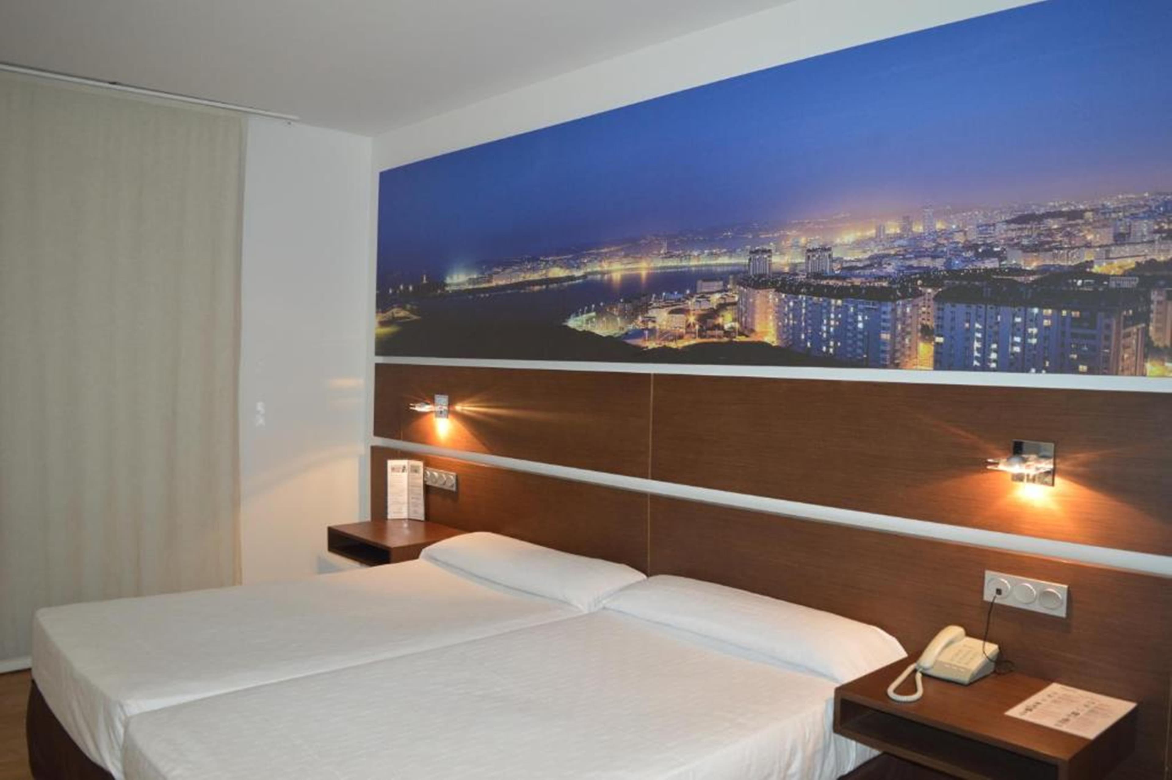 Hotel Spa Odeón — A Coruna
