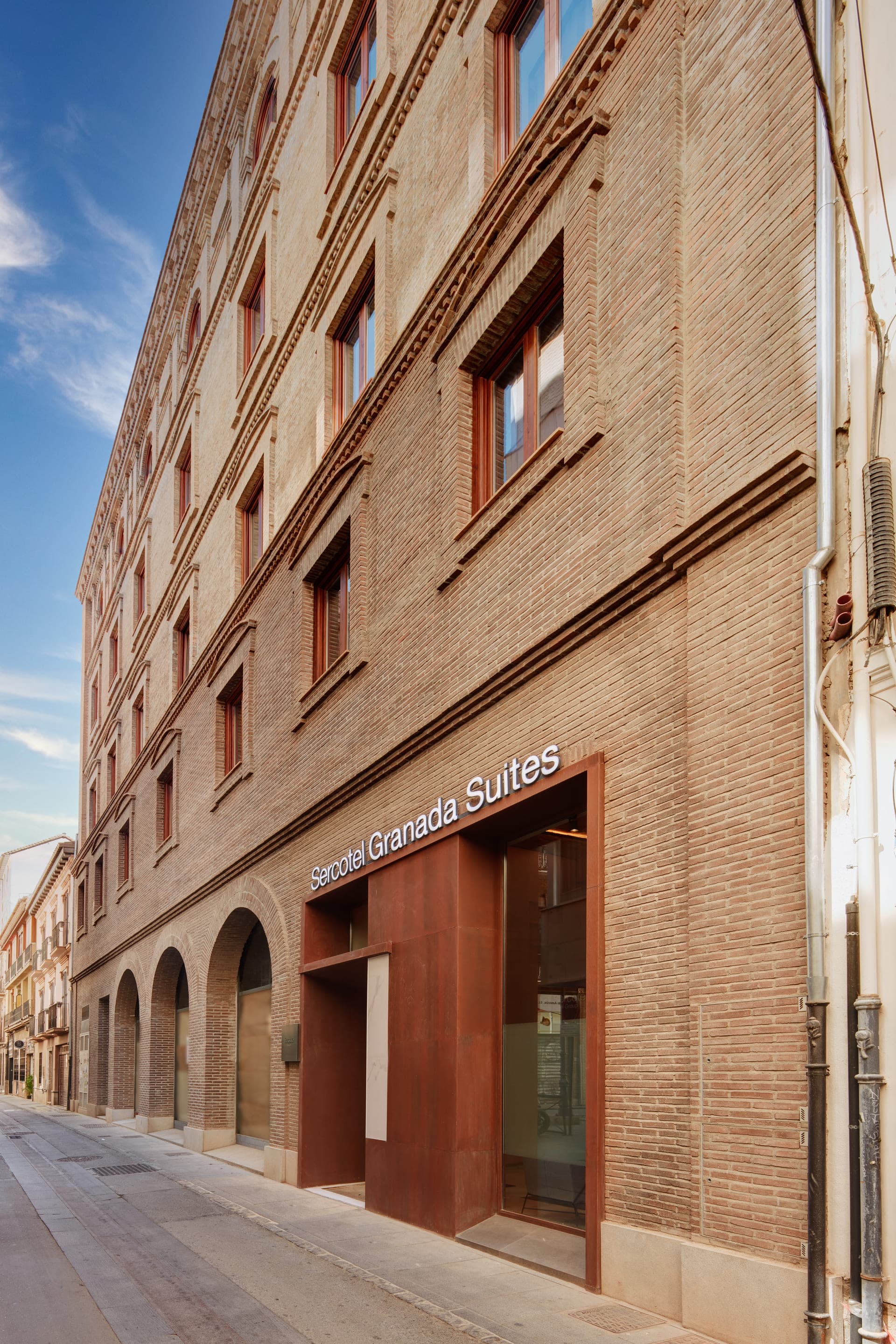 Sercotel Granada Suites — Granada
