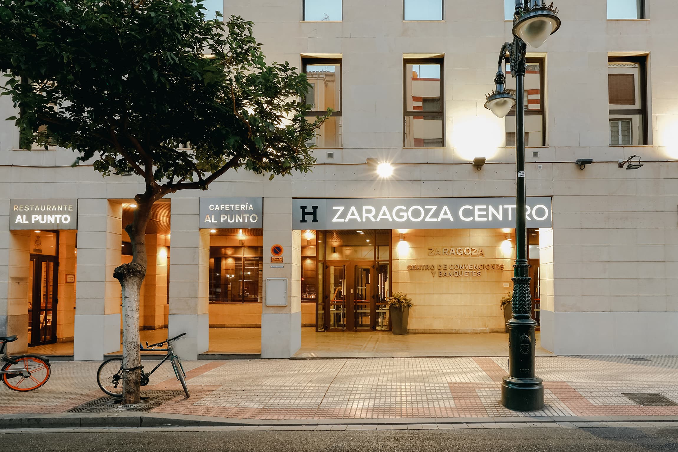 Hesperia Zaragoza Centro — Zaragoza