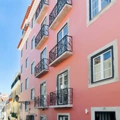 Hello Lisbon São Bento Valley Boutique Apartments — Lisbon