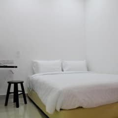 YY48 Hotel سكن — Kuala Lumpur