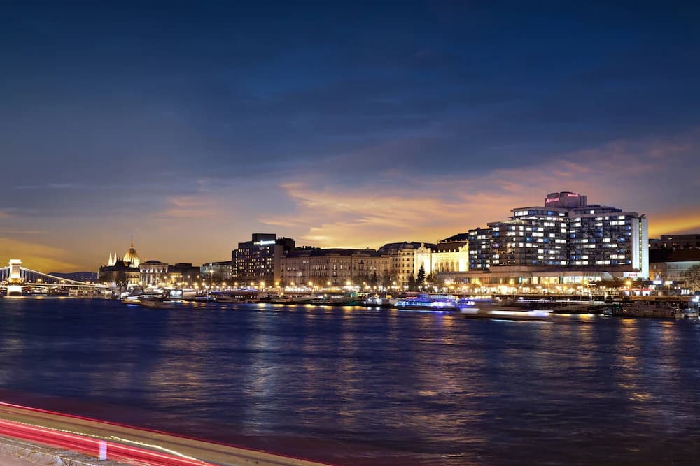 Budapest Marriott Hotel — Budapest