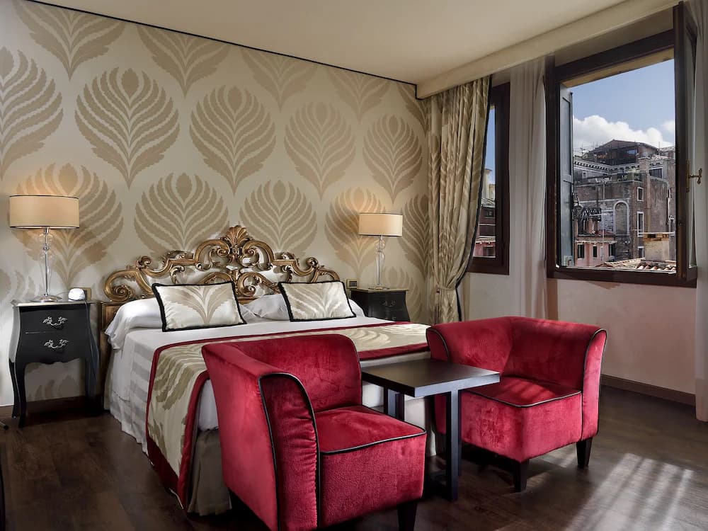 Hotel Amadeus — Venice