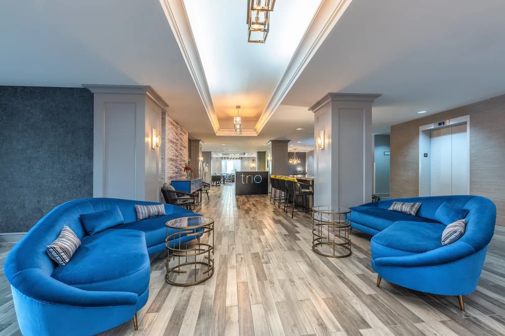 Cambridge Suites Hotel Sydney — Edwardsville
