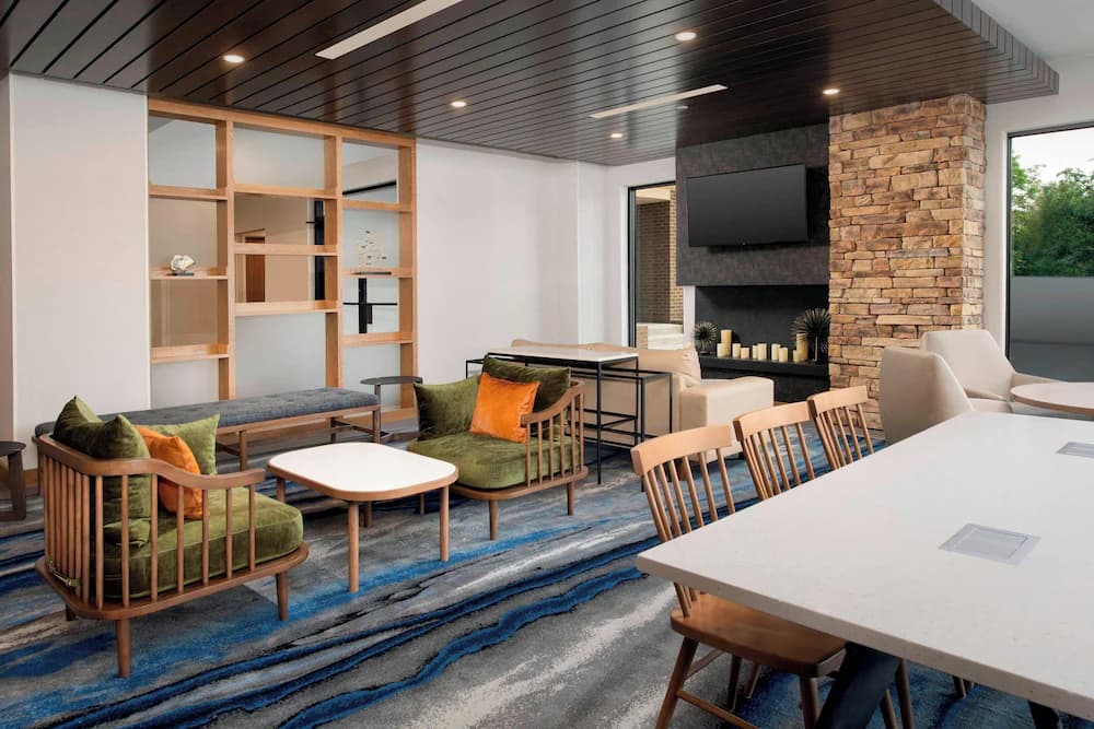 Fairfield Inn & Suites by Marriott Alexandria West/Mark Center — Fairfax