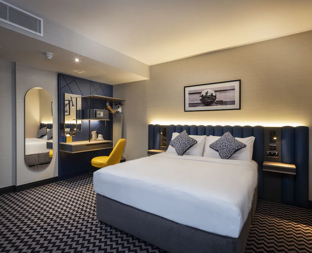 Academy Plaza Hotel — Dublin