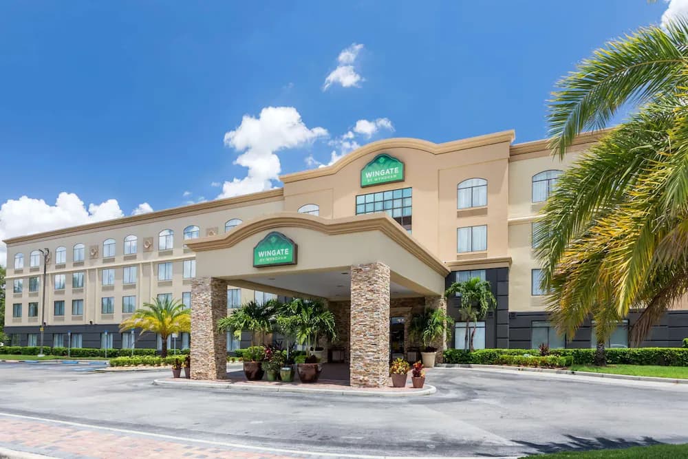 Wingate by Wyndham Universal Studios & Convention Center — Orlando