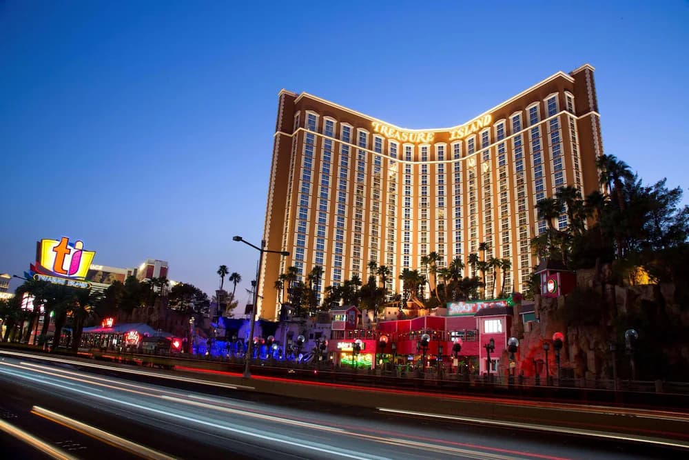 Treasure Island - TI Hotel & Casino, a Radisson Hotel — Las Vegas
