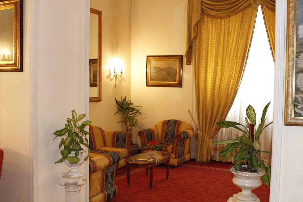 Hotel Pace Helvezia — Rome