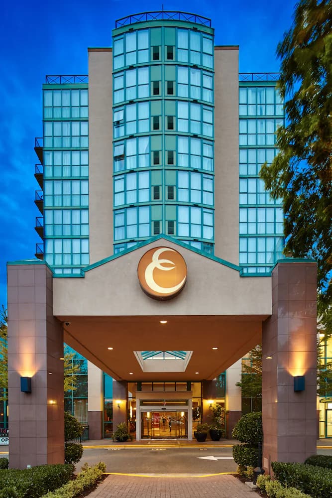 Executive Plaza Hotel & Conference Centre Coquitlam — Vancouver