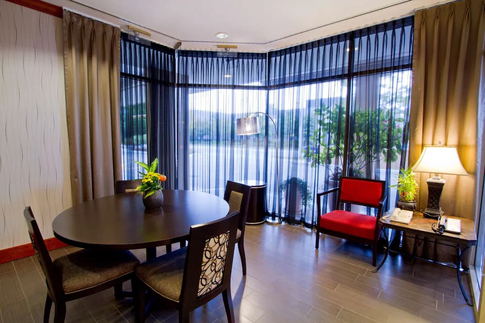Hampton Inn by Hilton Vancouver-Airport/Richmond — Vancouver