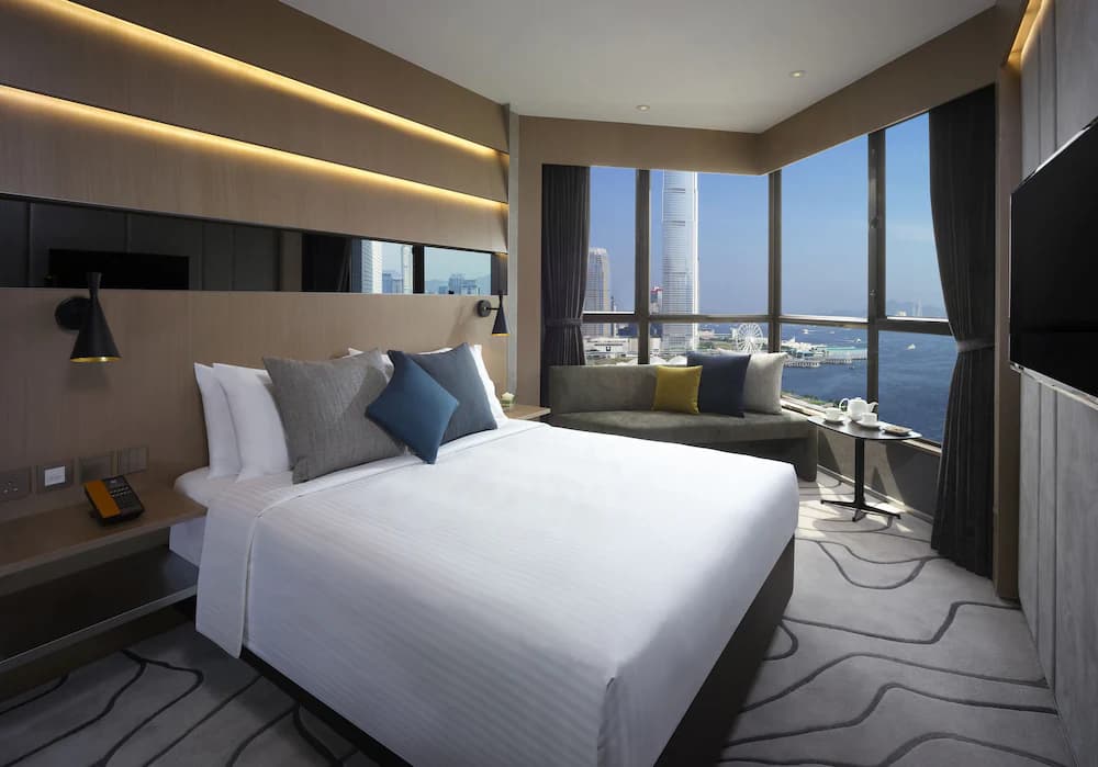 The Harbourview — Hong Kong