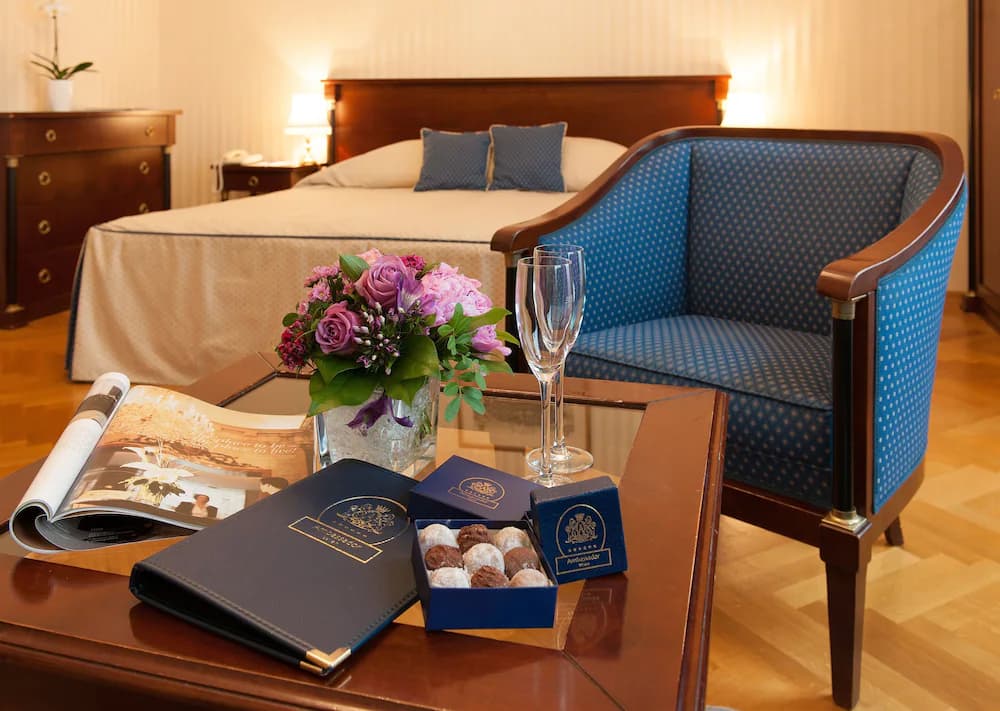 Ambassador Hotel — Vienna