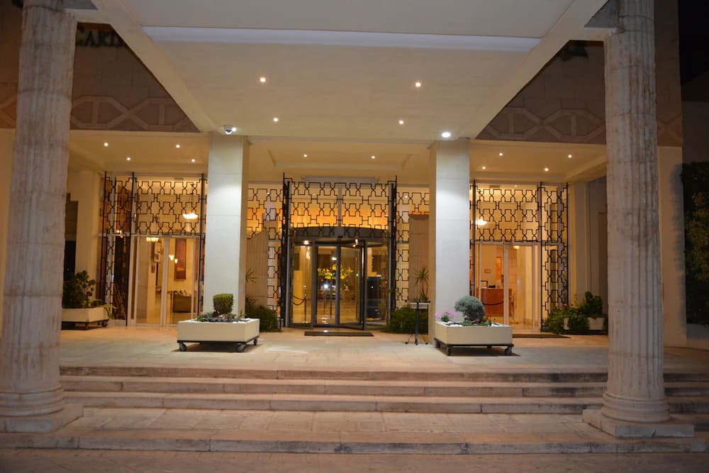 Golden Tulip Carthage Residence — Tunis