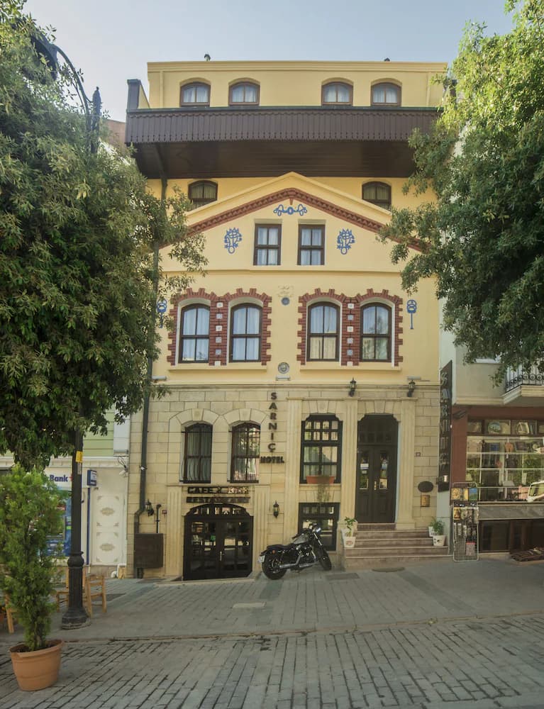 Sarnıç Hotel & Sarnıç Premier Hotel (Ottoman Mansion) — Istanbul
