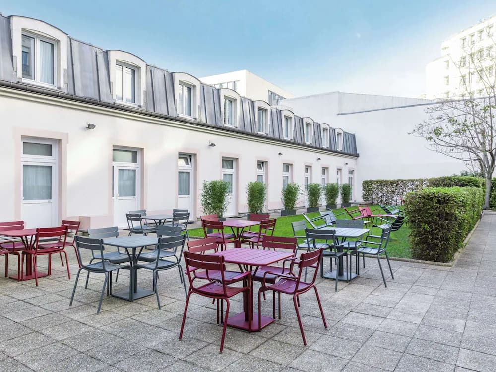 Hotel ibis Paris Gare de Lyon Ledru Rollin 12ème — Paris