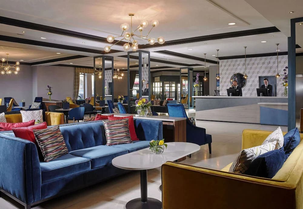 Camden Court Hotel — Dublin