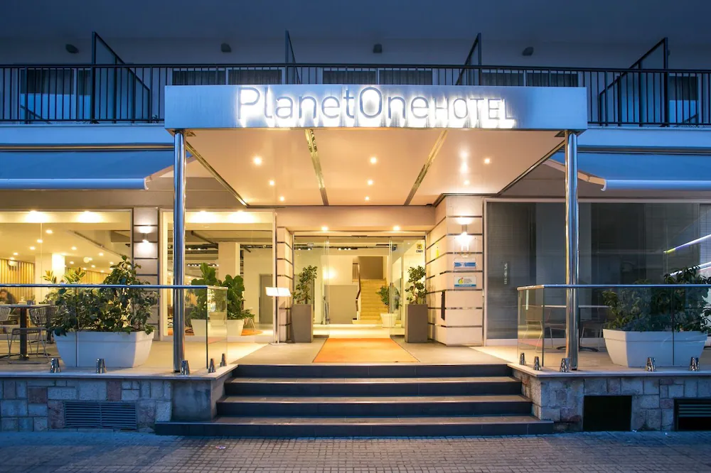 Planet One Hotel — Palma de Mallorca