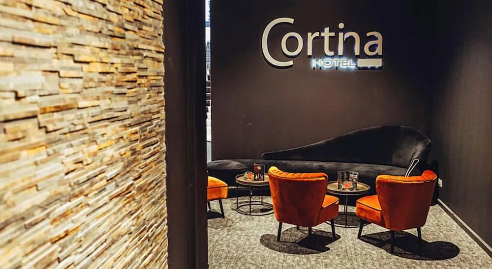 Salons Cortina — Halluin