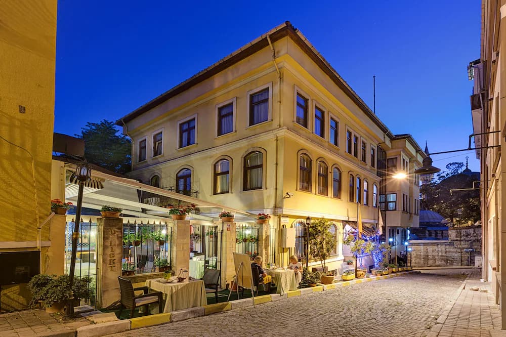 Arena Hotel — Istanbul