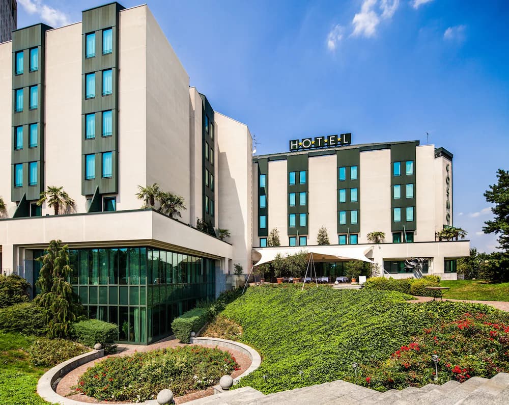 Cosmo Hotel Torri — Milan