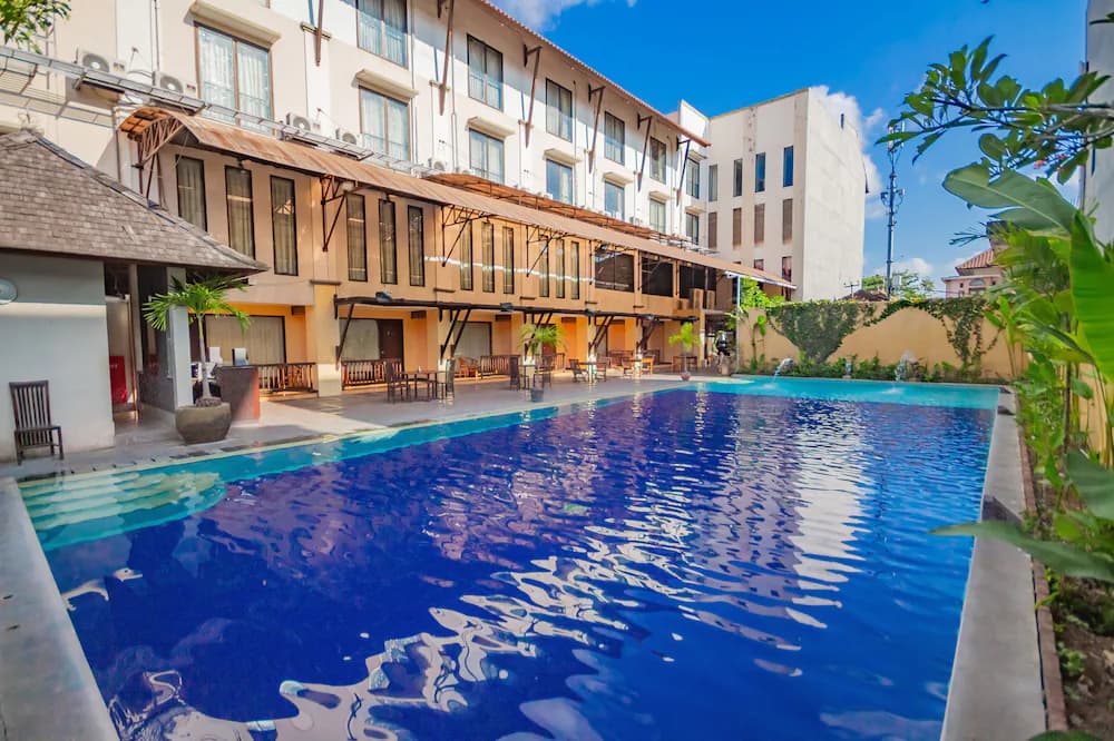 Hotel Grand Santhi — Bali
