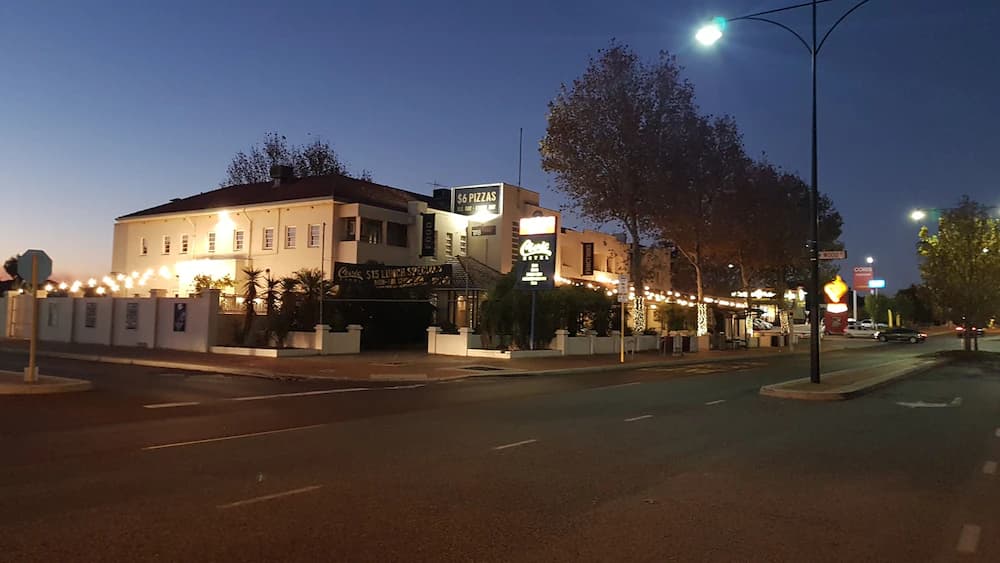 Civic Hotel — Perth