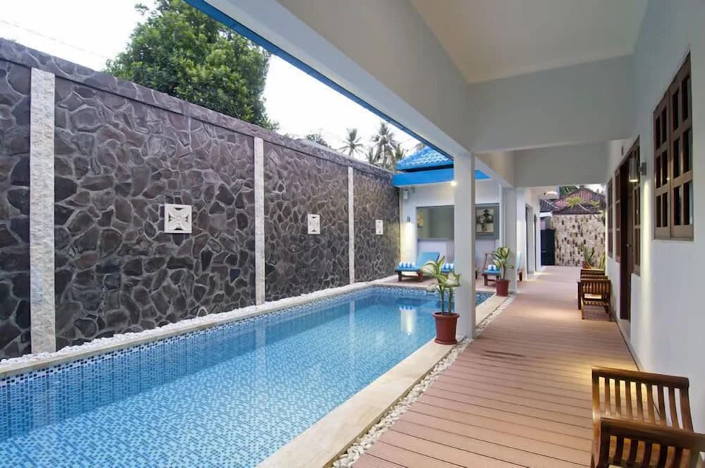 Lovina Oasis Hotel — Singaraja