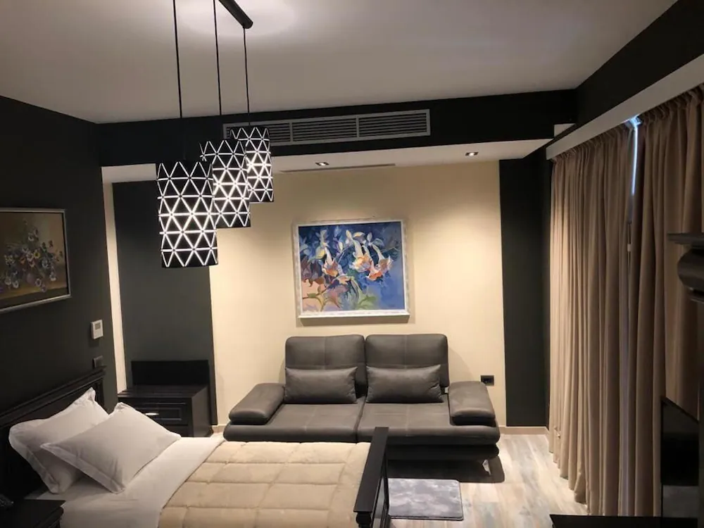 Hotel Bleta — Cepo