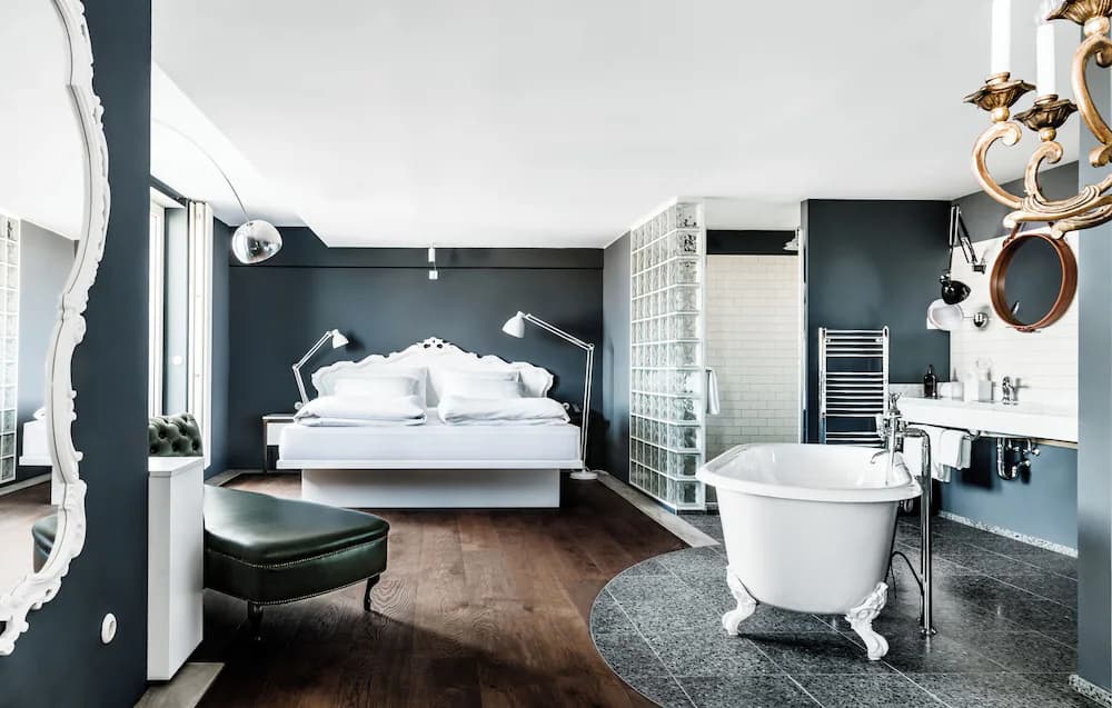Grand Ferdinand — Vienna