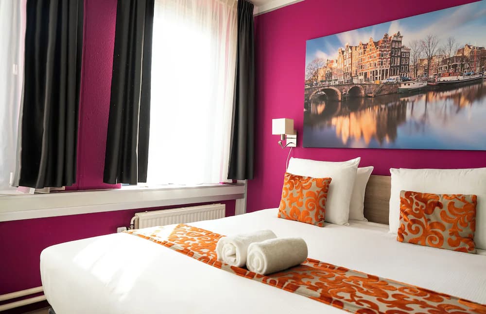 Amsterdam Teleport Hotel — Amsterdam