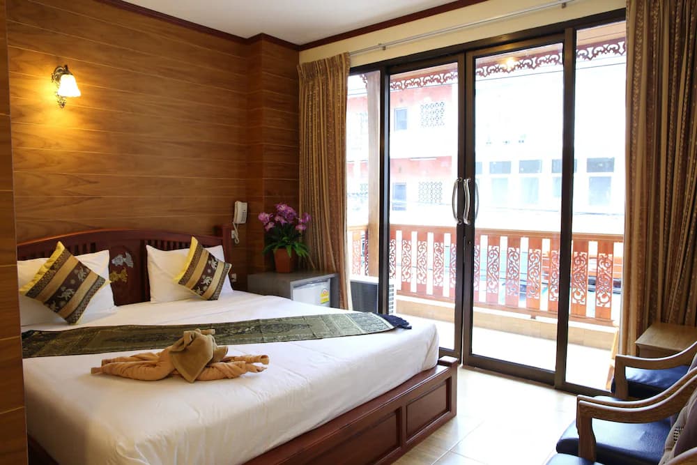 Tanee Place — Bangkok