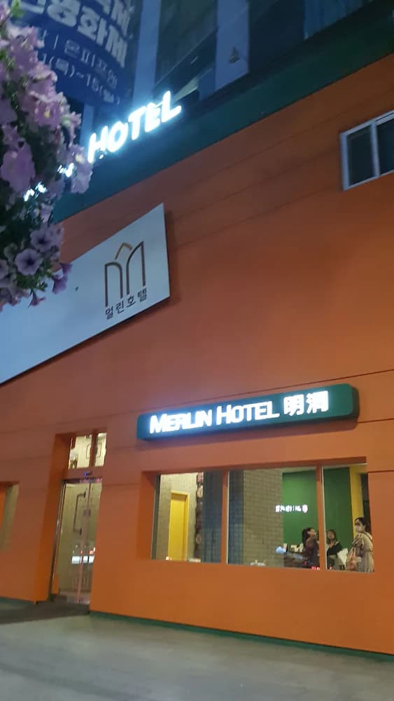 Myeongdong Merlin Hotel — Seoul