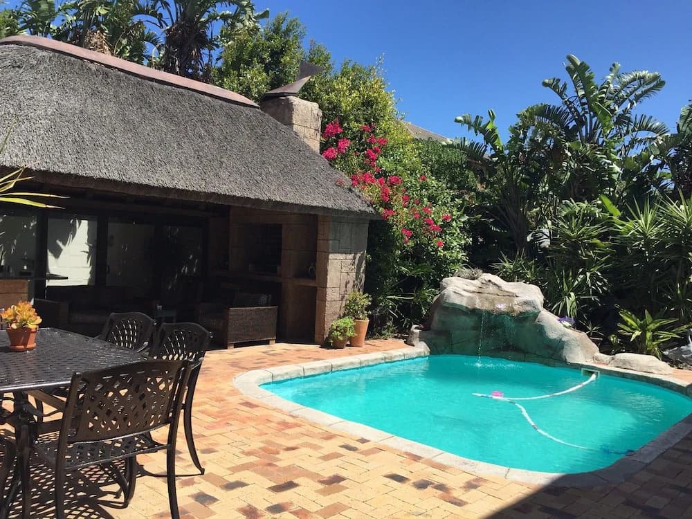 Atlantic Breeze Guest House — Cape Town