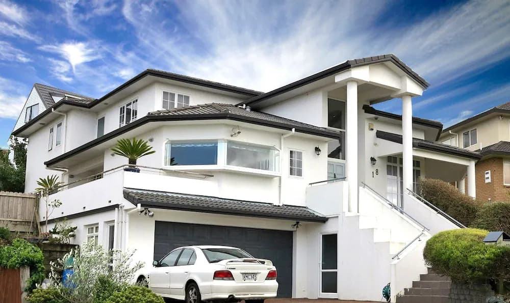 Lush & Co Auckland Bed & Breakfast — Auckland