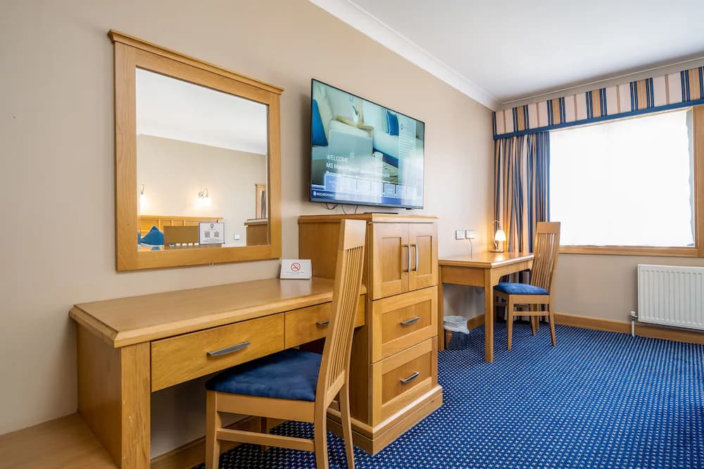 Rochestown Lodge Hotel & Spa — Dublin