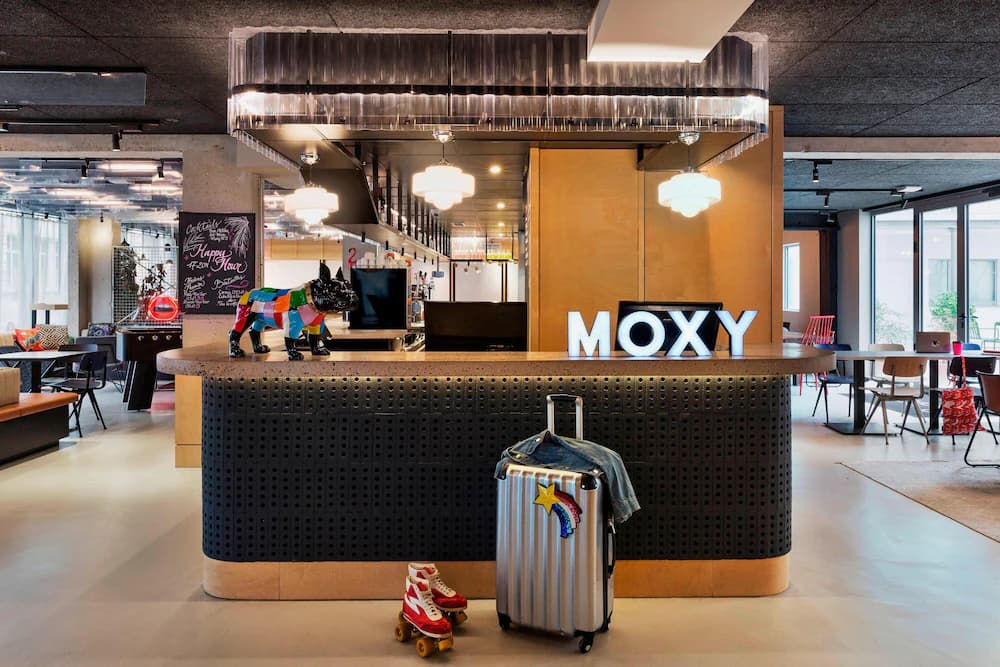 Moxy Paris Bastille — Paris