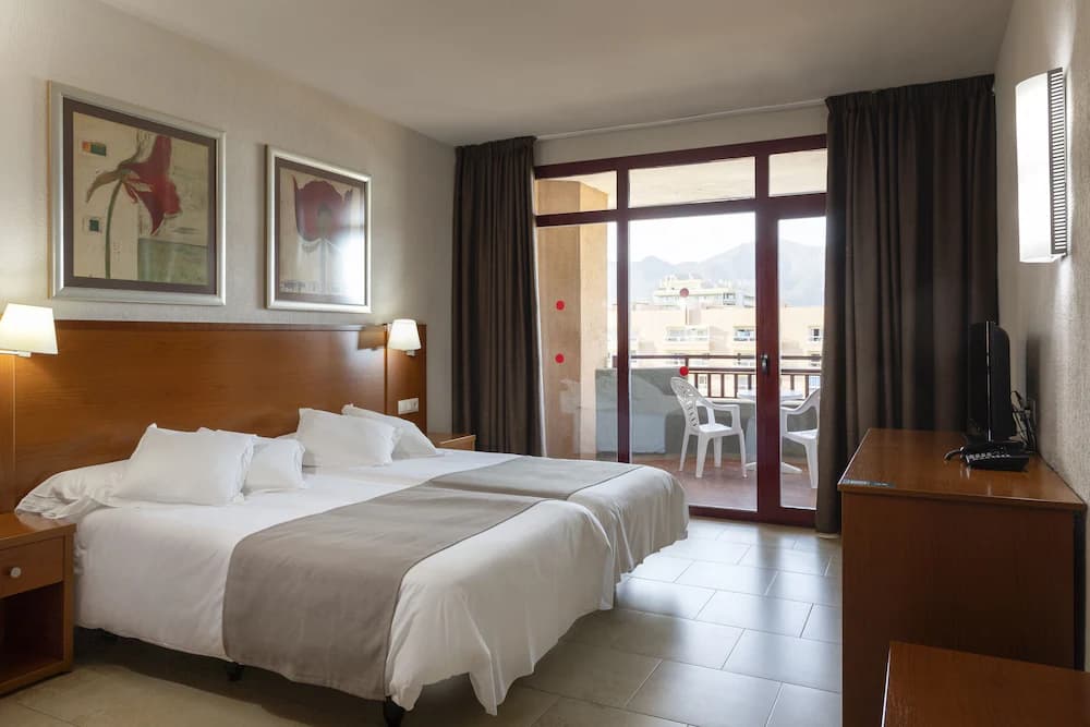 Las Palmeras Affiliated by FERGUS — Fuengirola