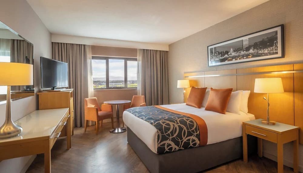 Clayton Hotel Liffey Valley — Dublin