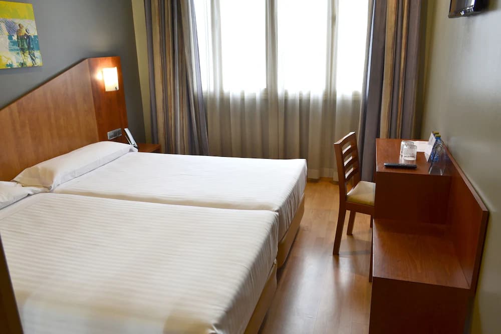 Hotel Palacio Valdés — Oviedo