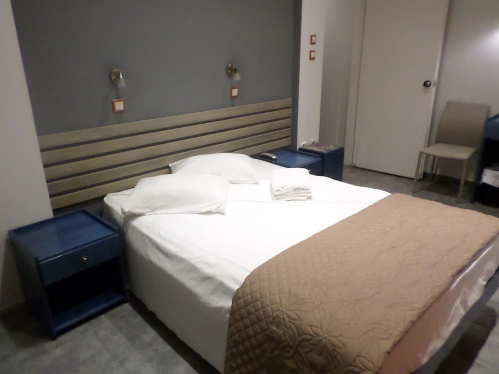 Nafsika Hotel Ξενοδοχείο — Athens