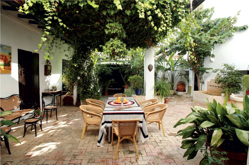 Art Boutique Hotel Chamarel — Javea