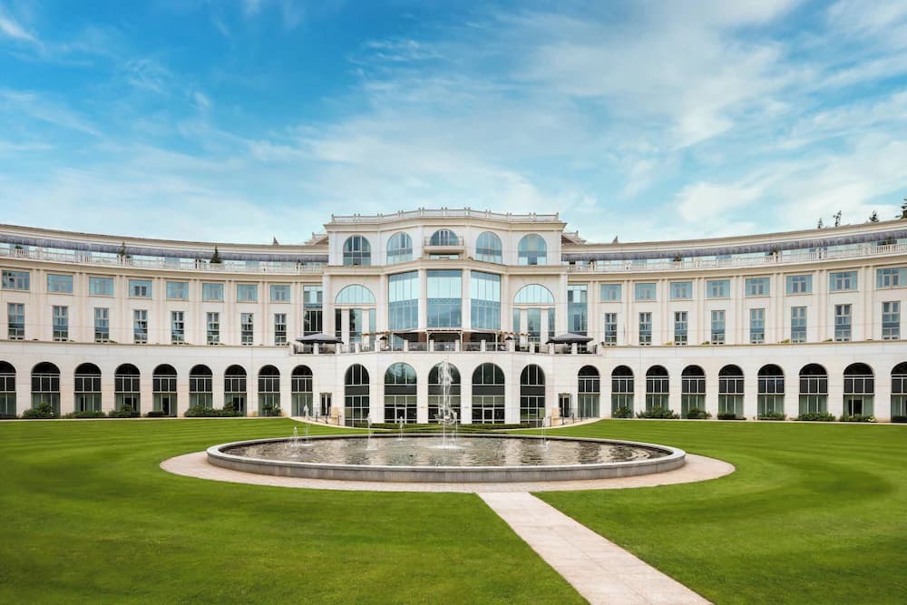 Powerscourt Hotel, Autograph Collection — Dublin