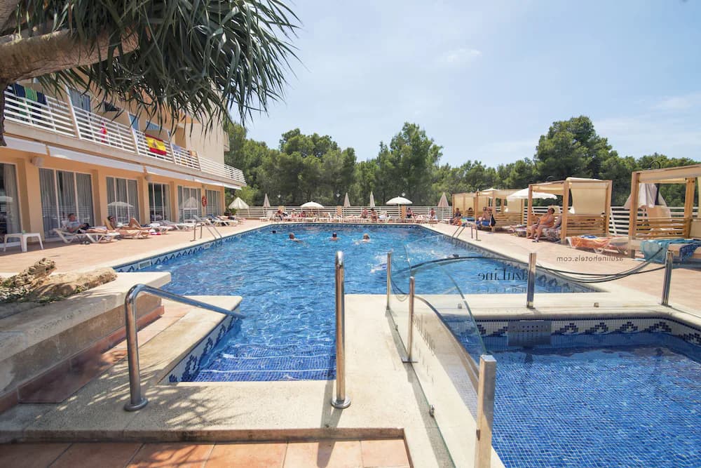 AzuLine Hotel Bahamas & Bahamas II — Palma de Mallorca