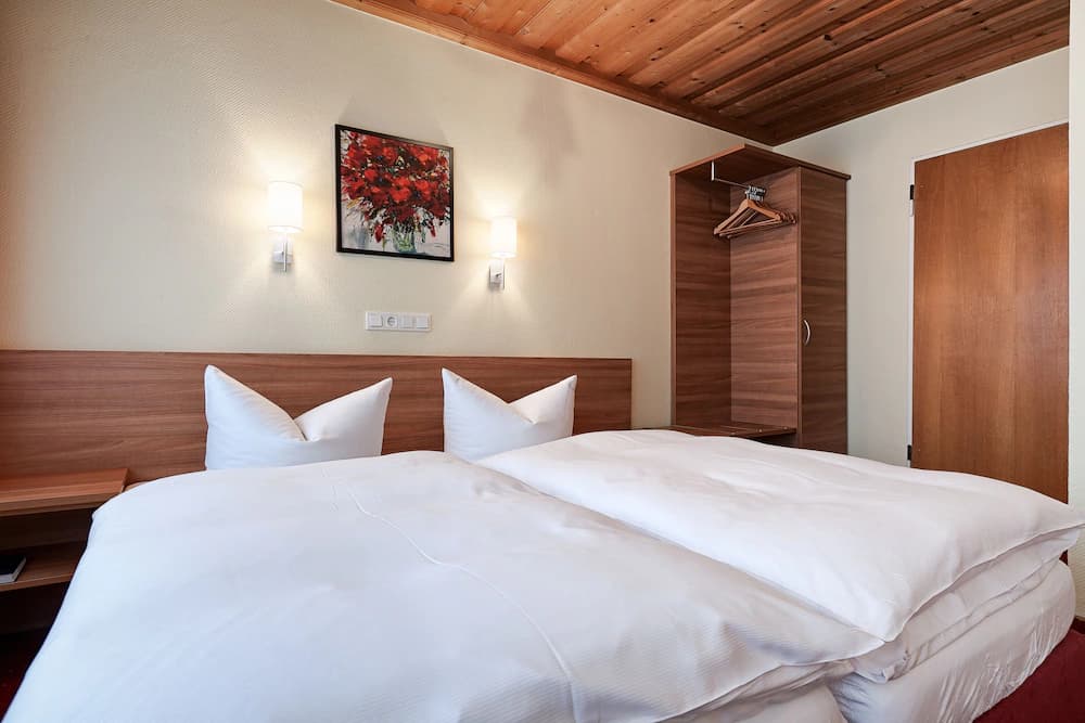 HOTEL GARNI Nürnberger Trichter — Wendelstein