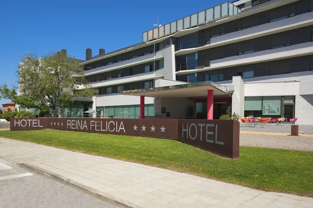 Hotel Eurostars Reina Felicia — Jaca